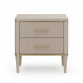 Comodino a 2 cassetti in MDF beige con frontali scanalati e dettagli dorati 50 x 40 x 60 cm